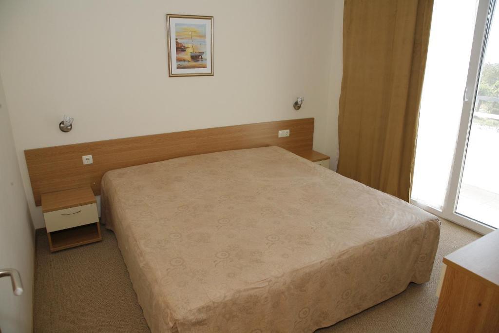 Melsa Coop Hotel Nesebar Quarto foto
