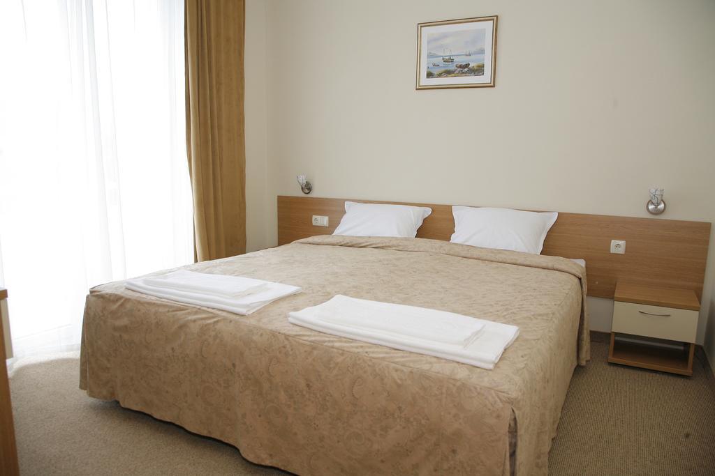 Melsa Coop Hotel Nesebar Exterior foto
